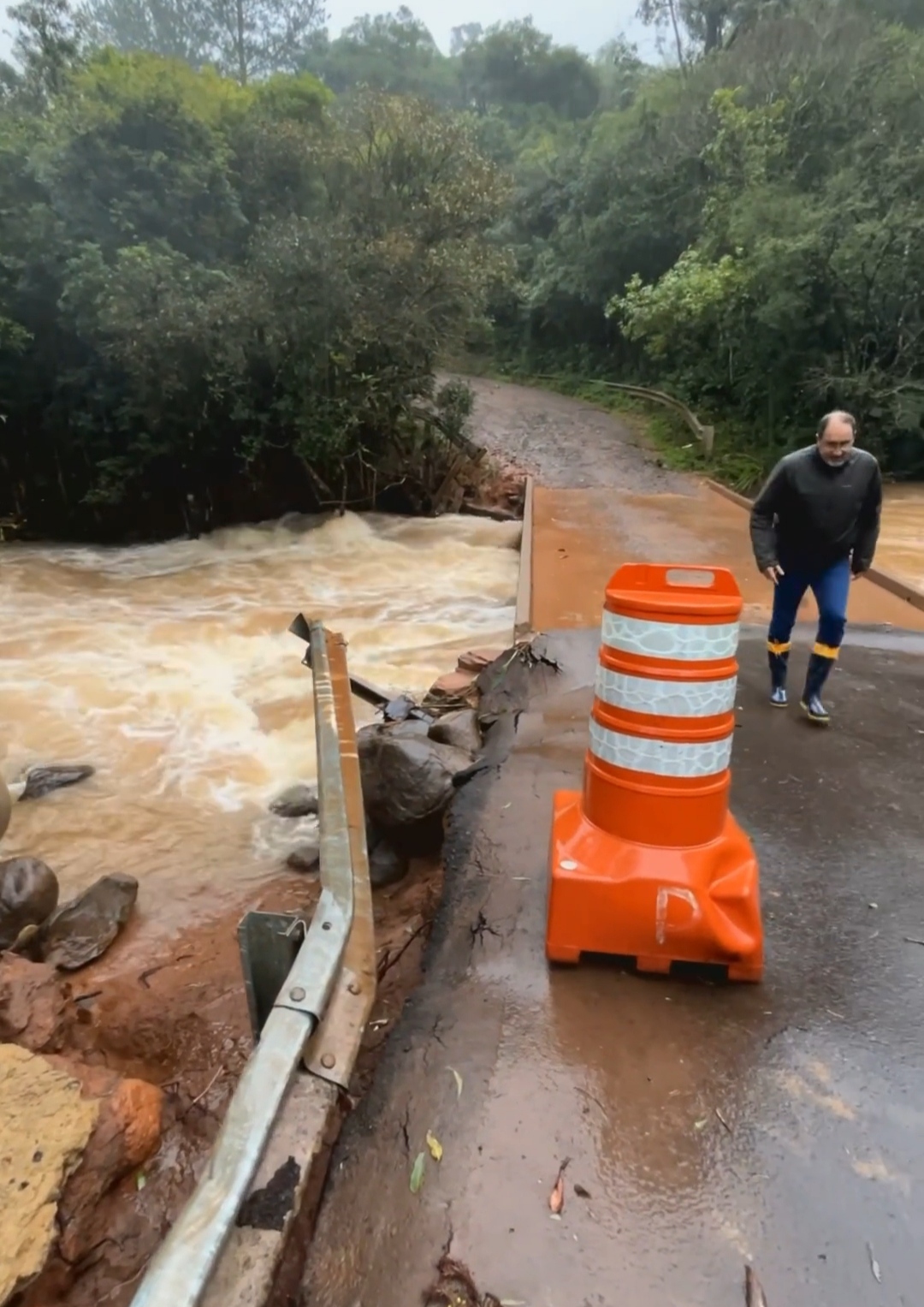 Plano Verão da Corsan terá medidas inéditas para combater falta de água da  Serra ao Litoral