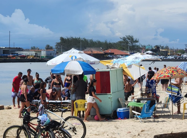 Banhista é socorrido, após se afogar no Rio Tramandaí 