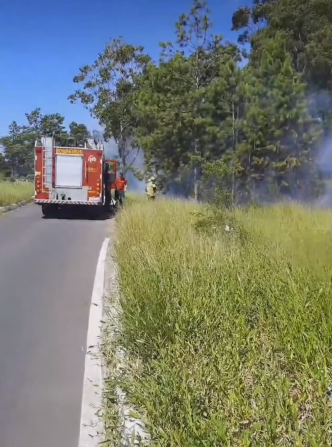 Pelotão de Motos do Comando Rodoviário realiza prisões por incêndio criminoso e recaptura de preso no Litoral Norte