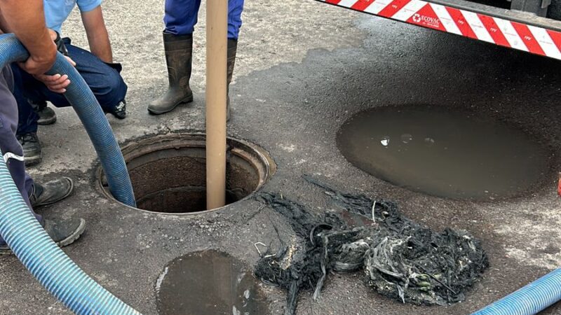 Corsan conclui obra de extensão de rede de esgoto cloacal e realiza hidrojateamento em poços de visita em Torres 