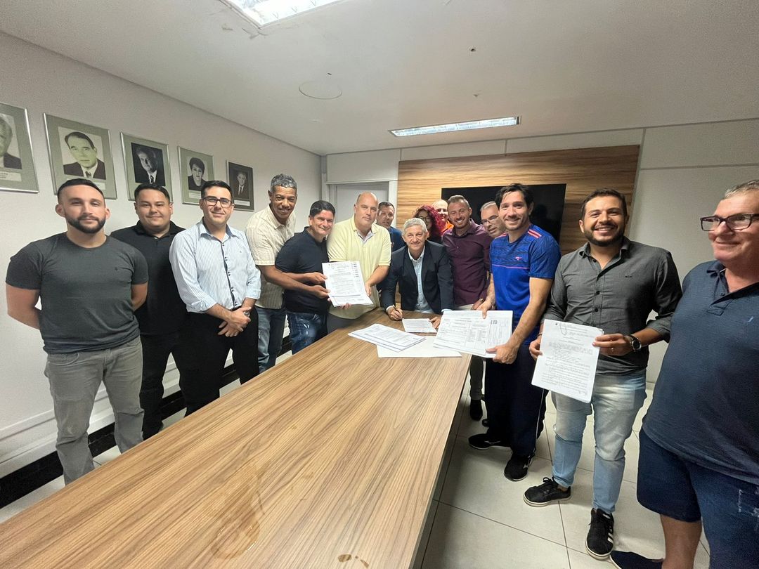 Torres tem novo Plano Diretor, lei foi assinada ontem pelo prefeito Carlos Souza 
