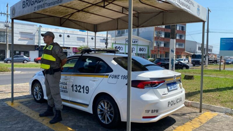 Em ação rápida BM prende homem por furto em veículo em Tramandaí 