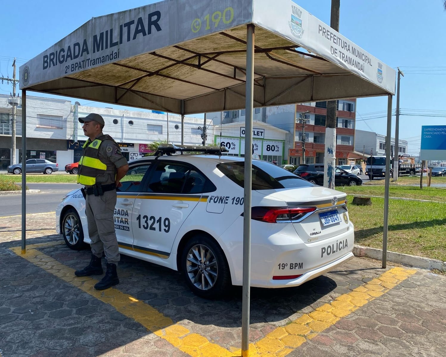 Em ação rápida BM prende homem por furto em veículo em Tramandaí 