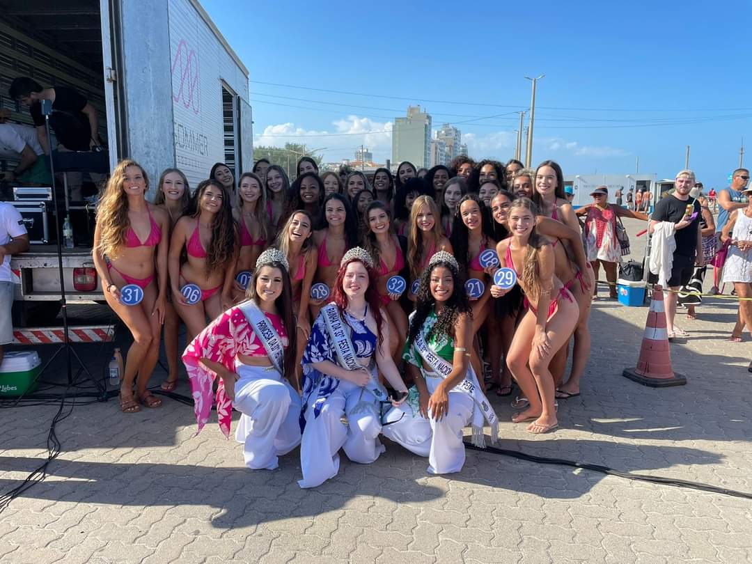 Final do Concurso Garota da Praia reúne mais de 30 candidatas de todo o Estado em Tramandaí