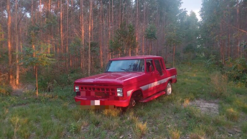 BM recupera carros e prende dupla suspeita de furtar veículos em Osório