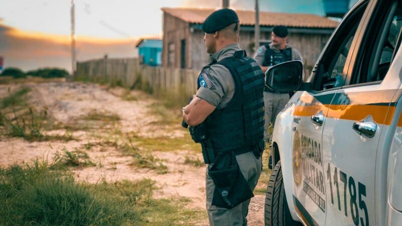 CRPO Litoral deflagra Operação Força Tática Total e prende homem com arma em Cidreira 