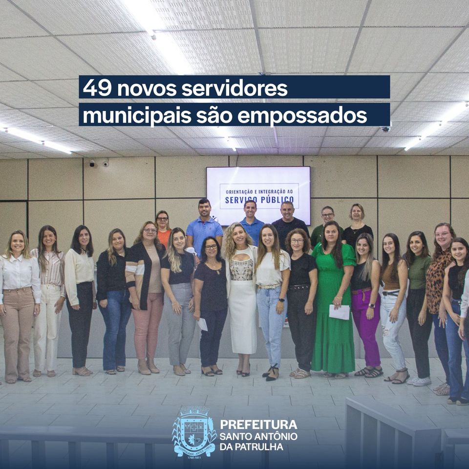 Foram empossados 49 novos servidores municipais em Santo Antônio da Patrulha 