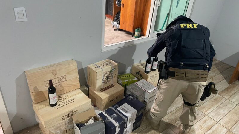 PRF apreende carga ilegal de vinhos em Torres