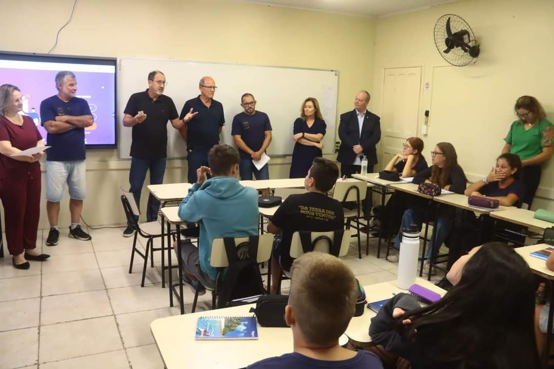 Secretaria de Educação de Osório realiza aula inaugural de projeto piloto de turno integral na escola Tuiuti