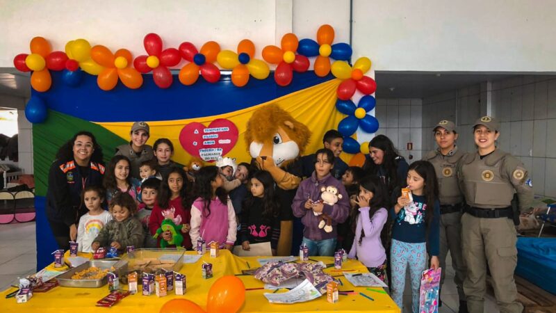 8⁰BPM realiza ação do Proerd em abrigos para crianças e adolescentes desabrigados em Palmares do Sul