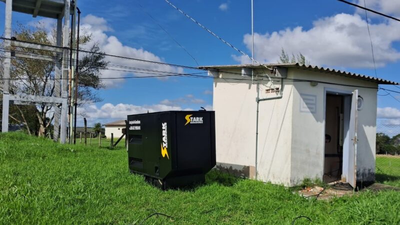 SANTO ANTÔNIO DA PATRULHA: Corsan utiliza gerador de energia para garantir abastecimento de água no bairro Vila Palmeira