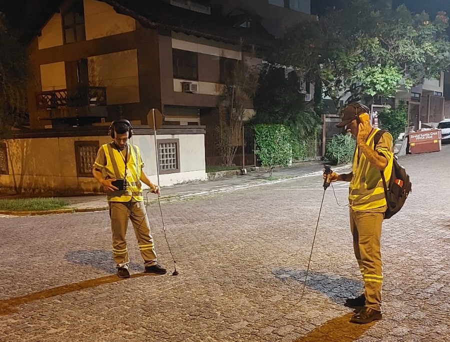 Litoral Norte: Corsan combate desperdício de água com busca por vazamentos ocultos