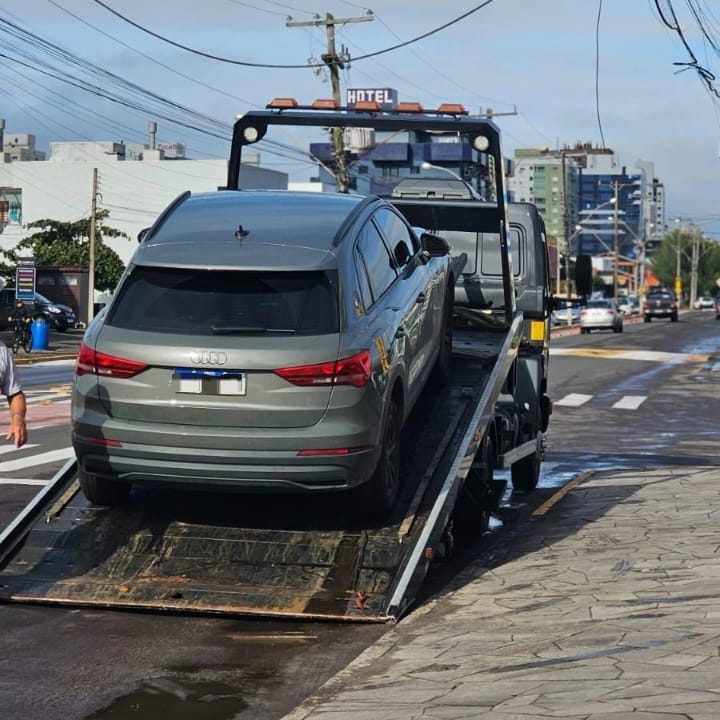 Homem é preso por receptação de veículo e apreende R$ 84 mil em Capão da Canoa