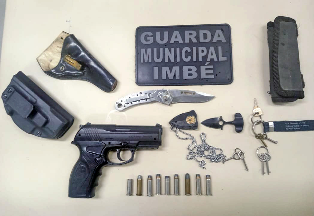 HOMEM É PRESO POR PORTE ILEGAL DE ARMA E IMPORTUNAÇÃO SEXUAL CONTRA SERVIDORA DA PREFEITURA DE IMBÉ