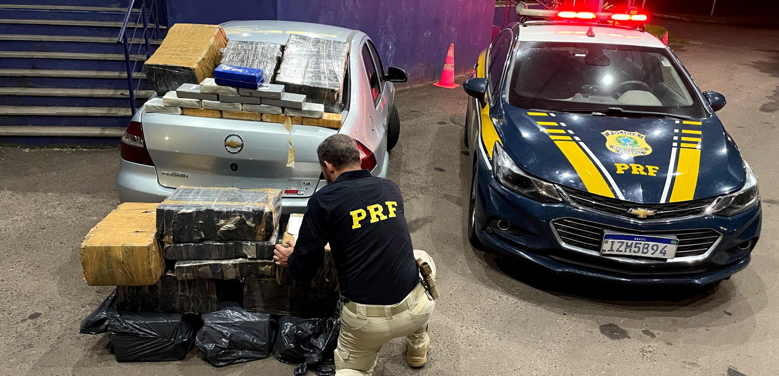 PRF prende homem com mais de 250 kg de maconha e cocaína em Osório