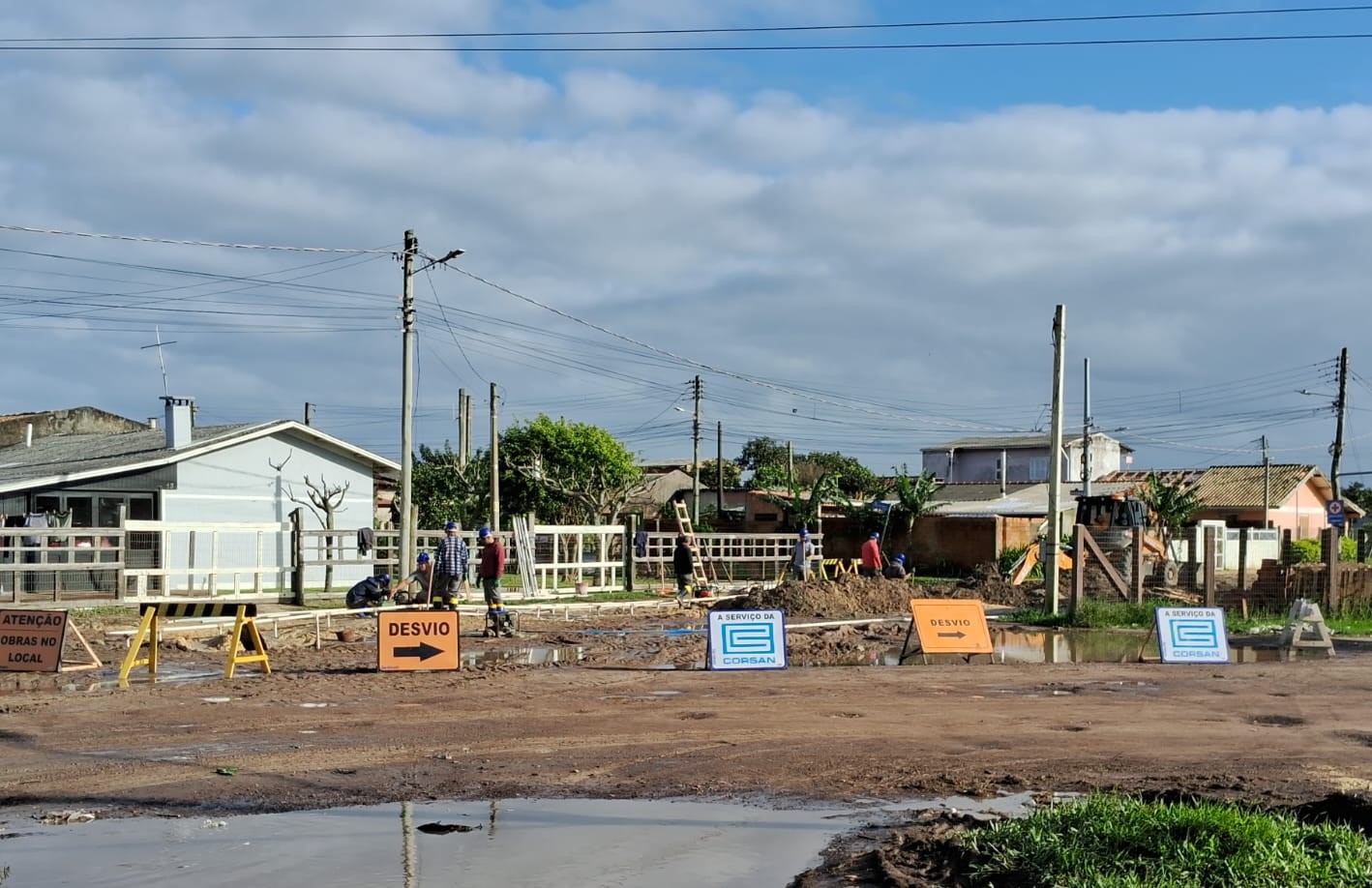 IMBÉ: Instalação de rede de esgoto doméstico no bairro Nova Nordeste fica pronta em outubro