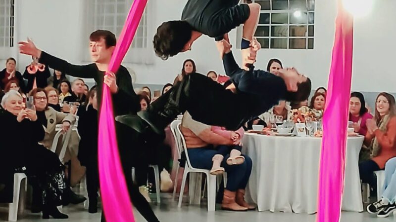 Grupo de dança da Apae de Osório emociona público do 10º Festival dos Caldos