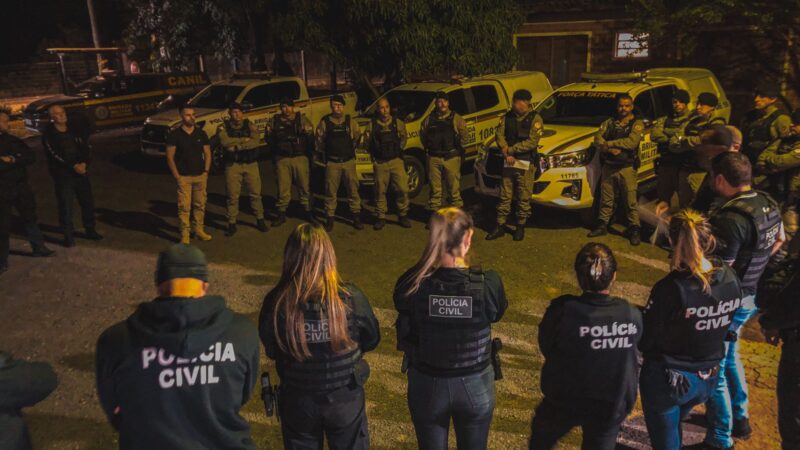 BM e PC prendem homem por tráfico durante cumprimento de mandados em Santo Antônio