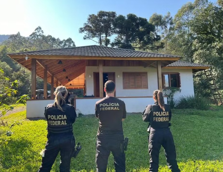 Mais um envolvido no assalto a carro-forte no aeroporto de Caxias do Sul é preso no Litoral Norte