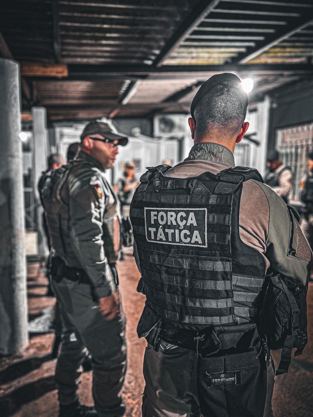 BM prende homem por tráfico de drogas e apreende arma de fogo em Capão da Canoa