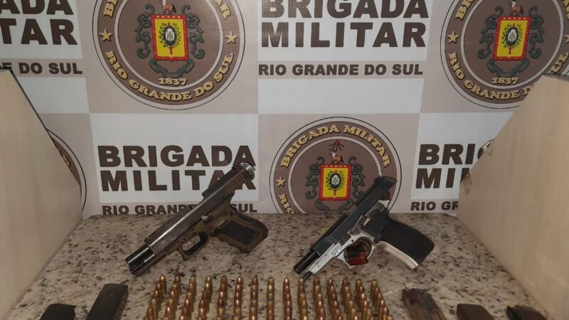 BM prende mulher com duas pistolas e 93 munições em Santo Antônio da Patrulha