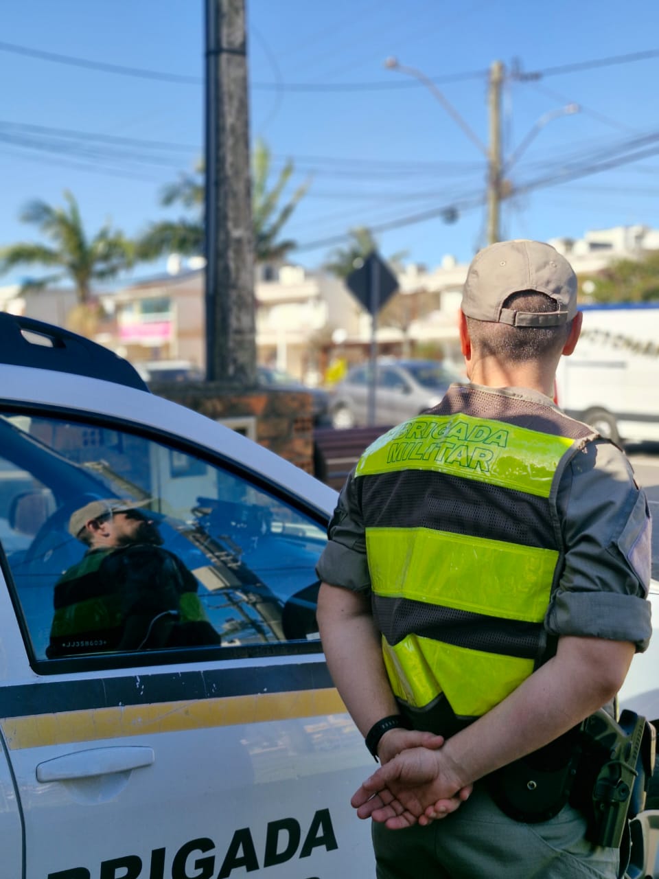 Três homens são presos e dois menores apreendidos no Litoral Norte