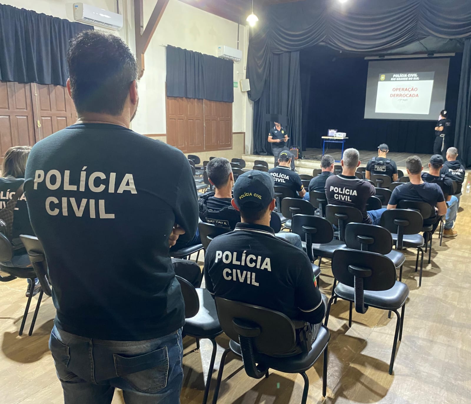 Polícia Civil deflagra Operação Derrocada em Osório: três pessoas são presas por tráfico e associação criminosa