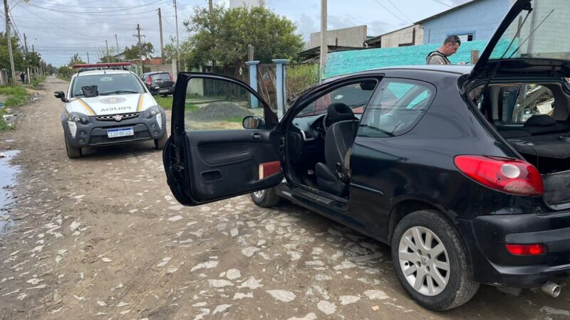 Brigada Militar recupera veículo furtado e prende homem em Tramandaí