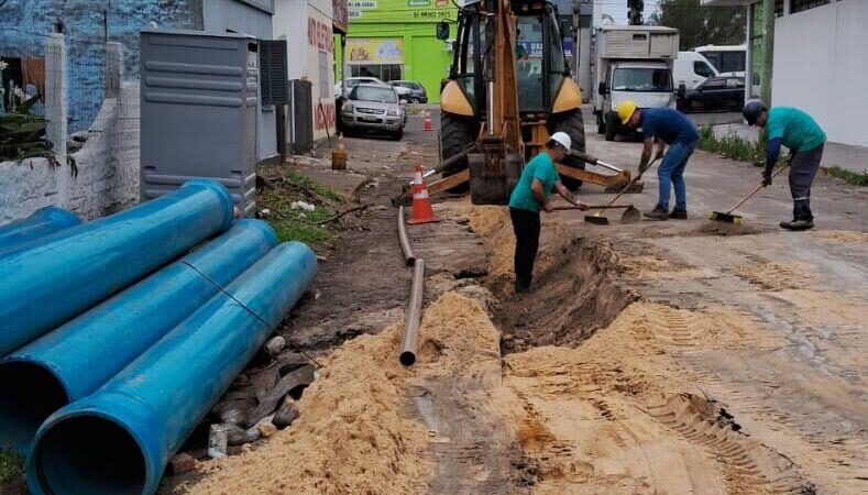 Corsan investe R$ 1,3 milhão em maior armazenamento de água para abastecer moradores e veranistas