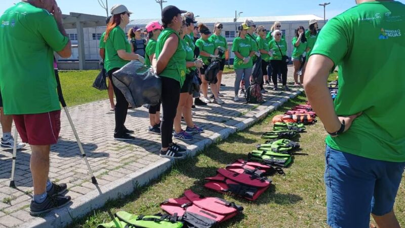 Atividades da Semana Conexão Natureza recolhe mais de 237 kg de lixo nas margens da Lagoa do Armazém em Tramandaí