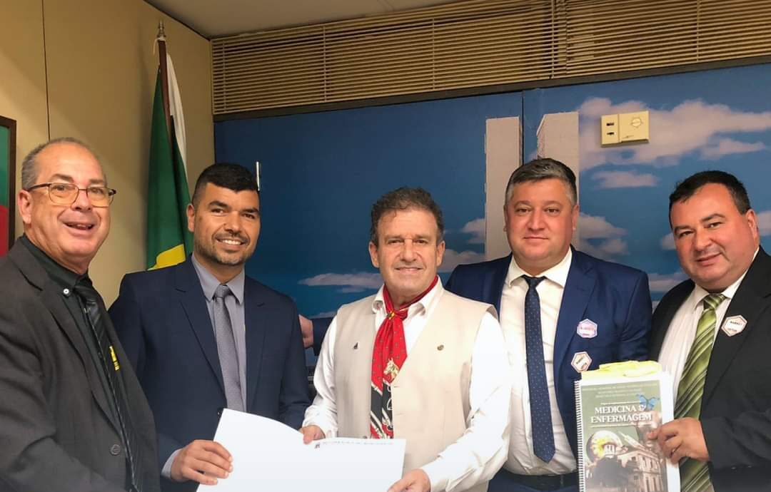 Vice-prefeito e secretário da saúde articulam curso de medicina para o Campus FURG-SAP em Brasília