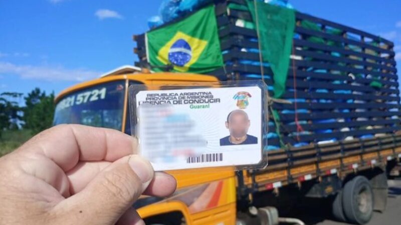 Homem é preso com CNH estrangeira falsa em Capão da Canoa