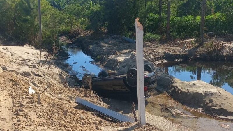 Capotamento na Estrada do Mar em Osório levanta alerta sobre sinalização em trecho com obras