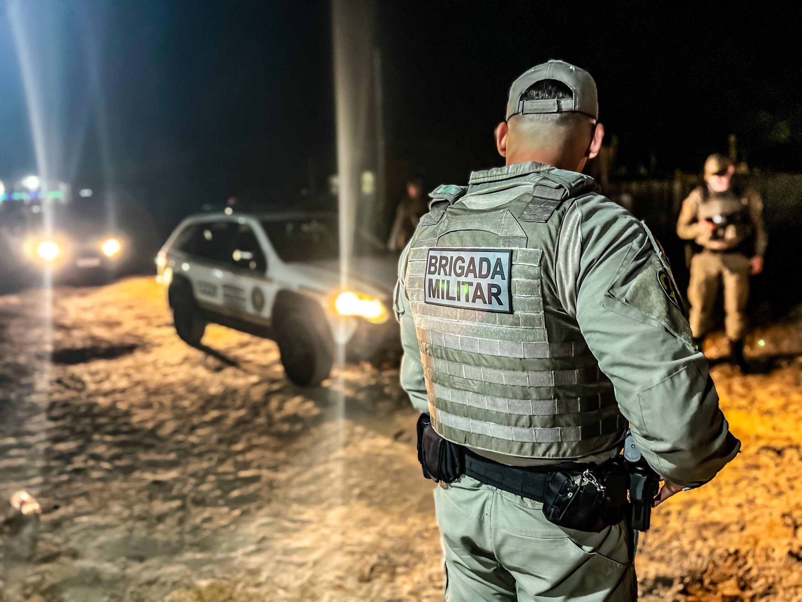 Brigada Militar prende indivíduos por receptação e furto na área do 2°BPAT durante Operação Réveillon