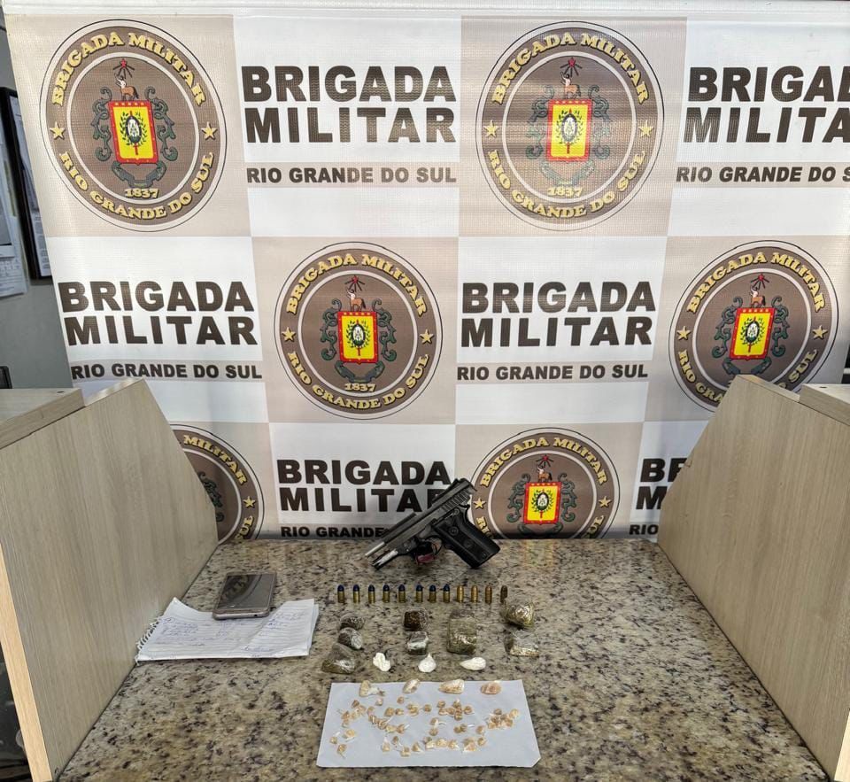 BM prende homem e apreende adolescente por porte ilegal de arma, tráfico de drogas e corrupção de menor em Santo Antônio da Patrulha