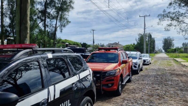 POLÍCIA CIVIL CUMPRE MANDADO DE BUSCA E FISCALIZAÇÃO EM CLÍNICA DE DEPENDENTES QUÍMICOS EM CAPÃO DA CANOA
