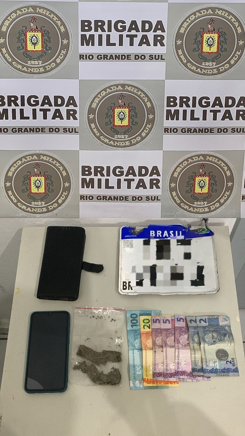 Homem é preso por adulteração de veículo, direção perigosa e posse de entorpecente em Cidreira
