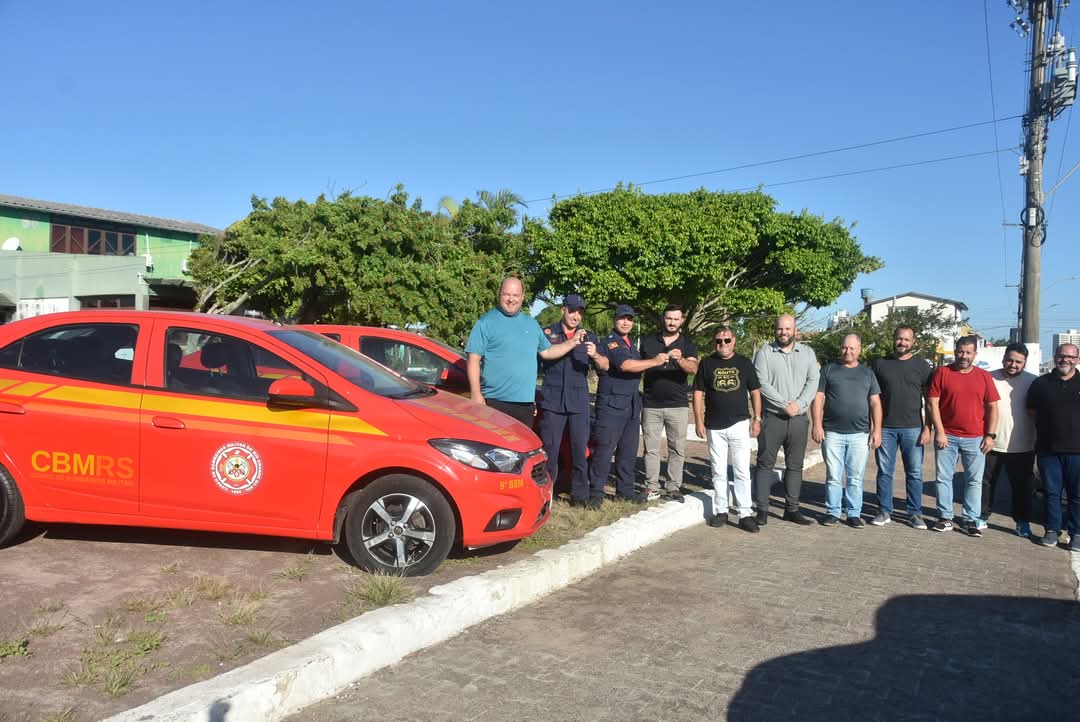 Prefeitura de Imbé entrega duas viaturas reformadas ao Corpo de Bombeiros
