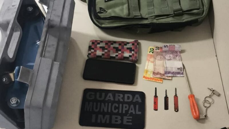 Guarda Municipal de Imbé prende homem por arrombamento de veículos no Centro