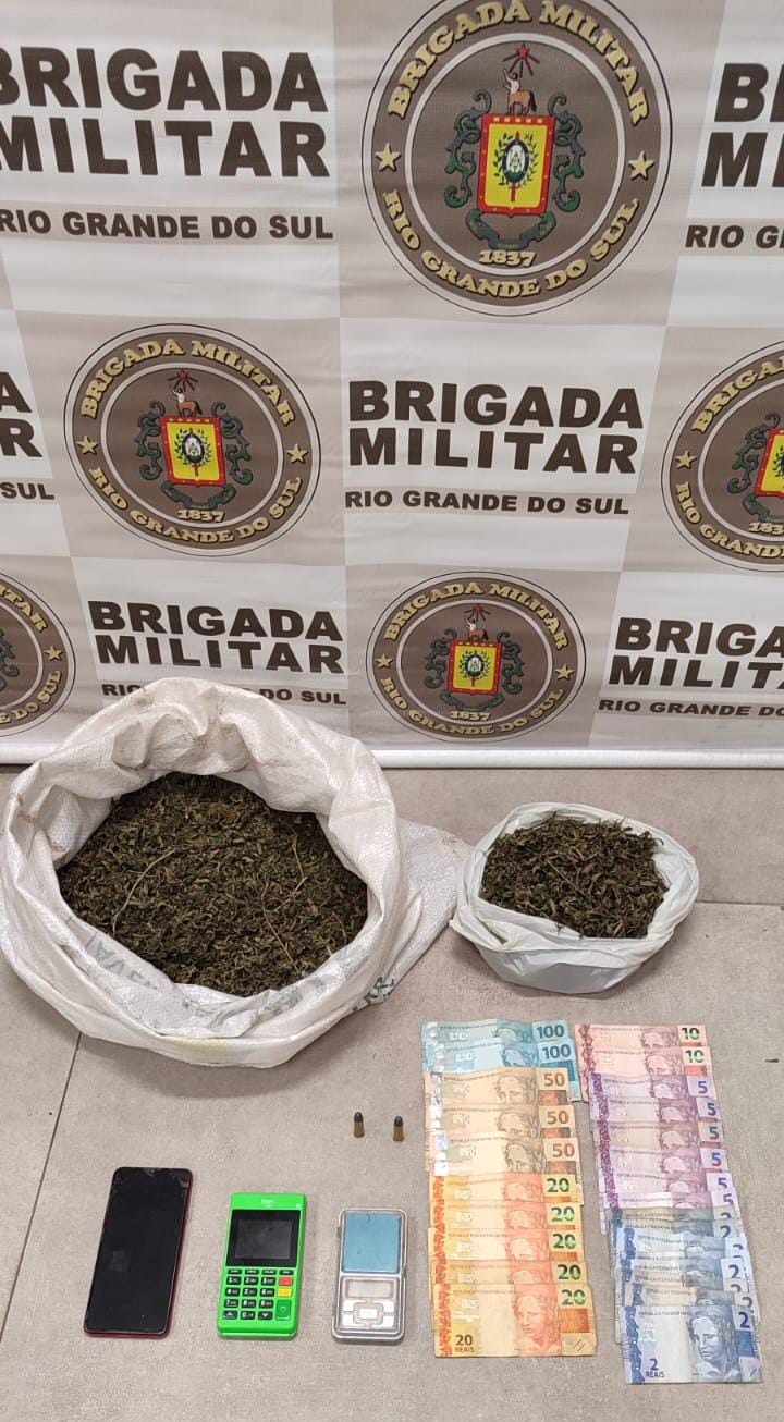 BM prende homem com maconha do tipo “camarão” em Maquiné
