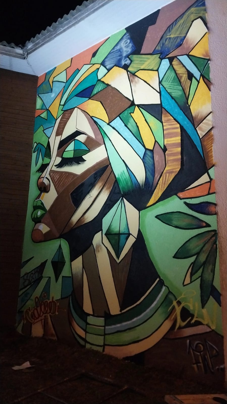 Centro Cultural José do Patrocínio recebe pintura em grafite na abertura da Semana do Hip-Hop de Osório