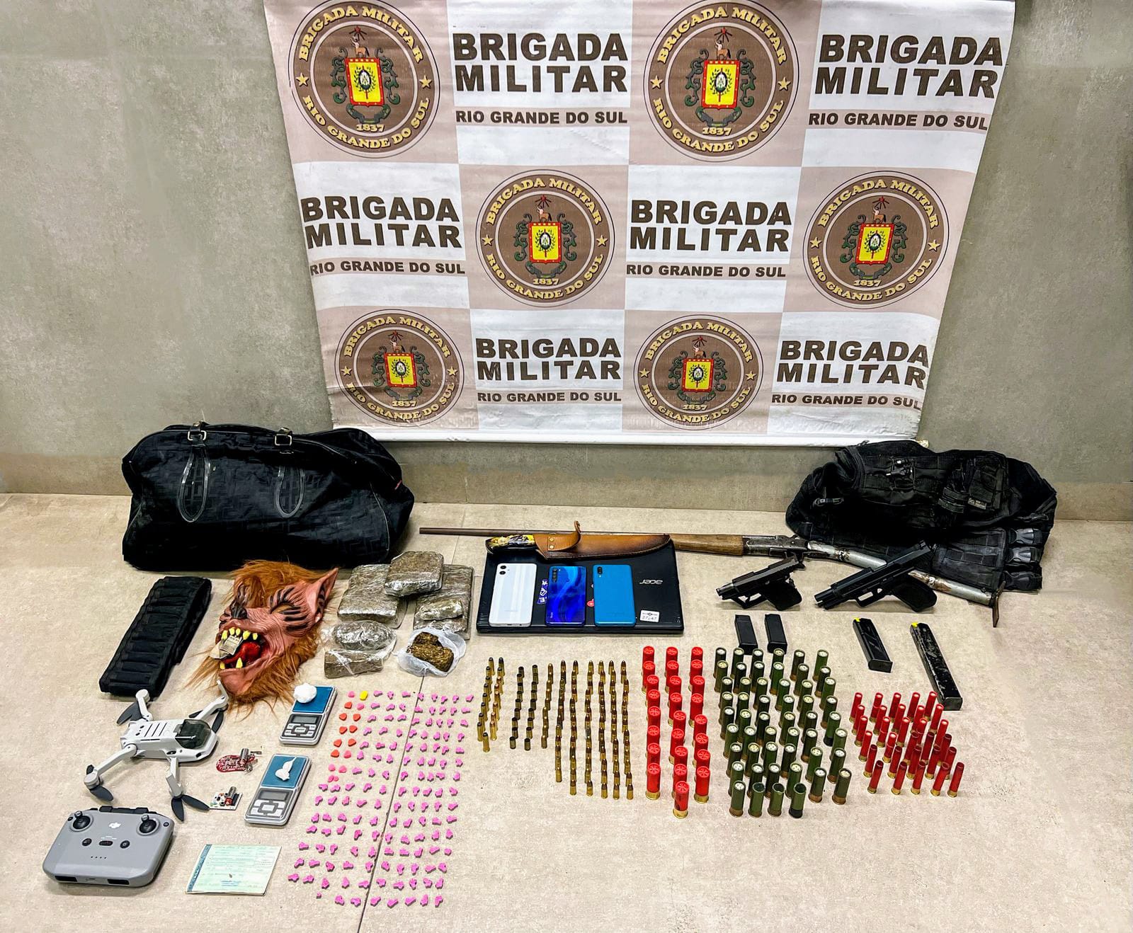 BM desarticula dupla criminosa e recupera veículo em Capão da Canoa