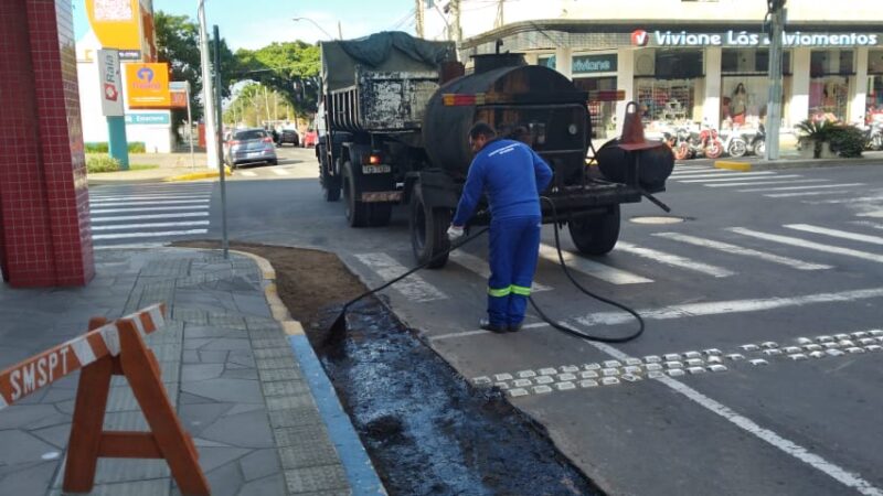 Operação tapa-buracos é realizada no município de Osório