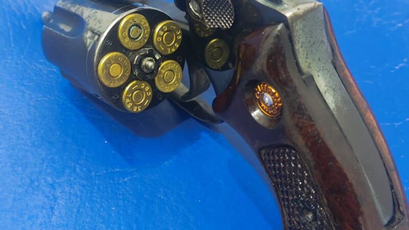 Três adolescentes são apreendidos com arma em Maquiné