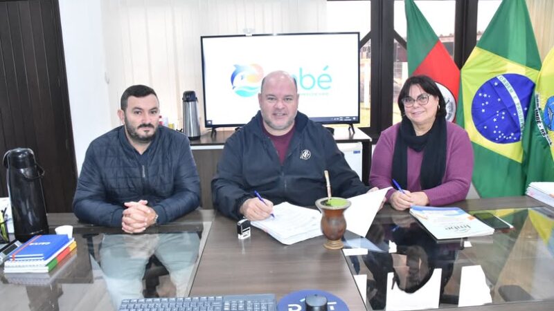 PREFEITURA DE IMBÉ ASSINA CONTRATO COM FUNDATEC PARA REALIZAÇÃO DE NOVO CONCURSO PÚBLICO