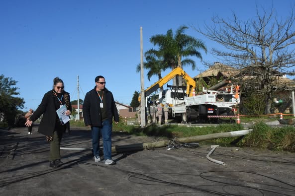 PROCON DE IMBÉ ACOMPANHA RECUPERAÇÃO DA REDE ELÉTRICA APÓS CICLONE