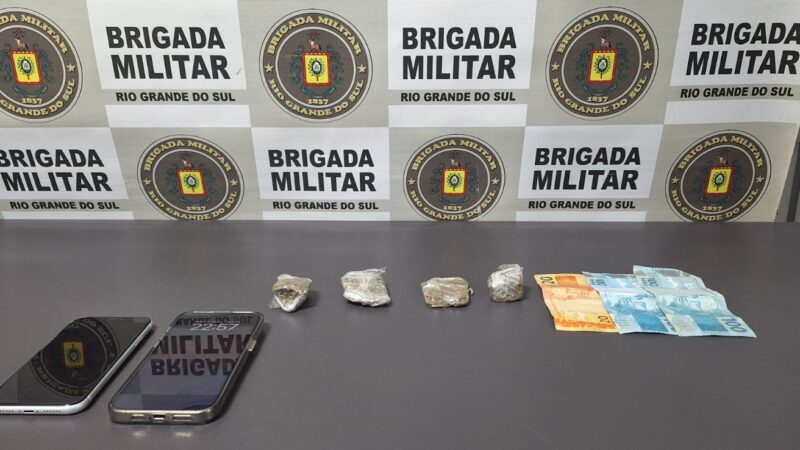Em ação rápida, Brigada Militar prende homem com drogas em Tramandaí