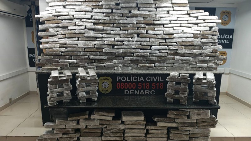 Polícia Civil prende dois homens e apreende 289 kg de maconha em Torres