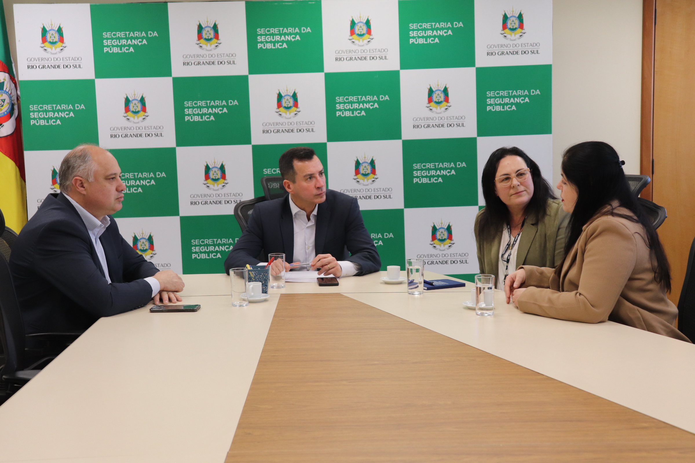 Deputado Luciano Silveira confirma com o secretário de Segurança Pública a instalação da coordenadoria do IGP em Osório