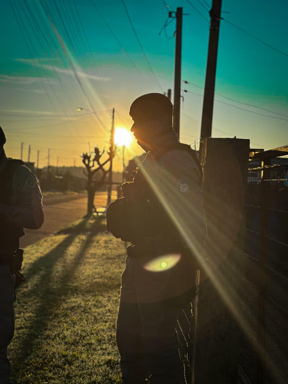 Operação Integrada entre BM e PC resulta na apreensão de armas e drogas em Osório